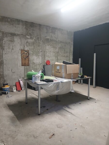 Titan Auchan, Ozana, Parcul Teilor, Boxa depozitare,